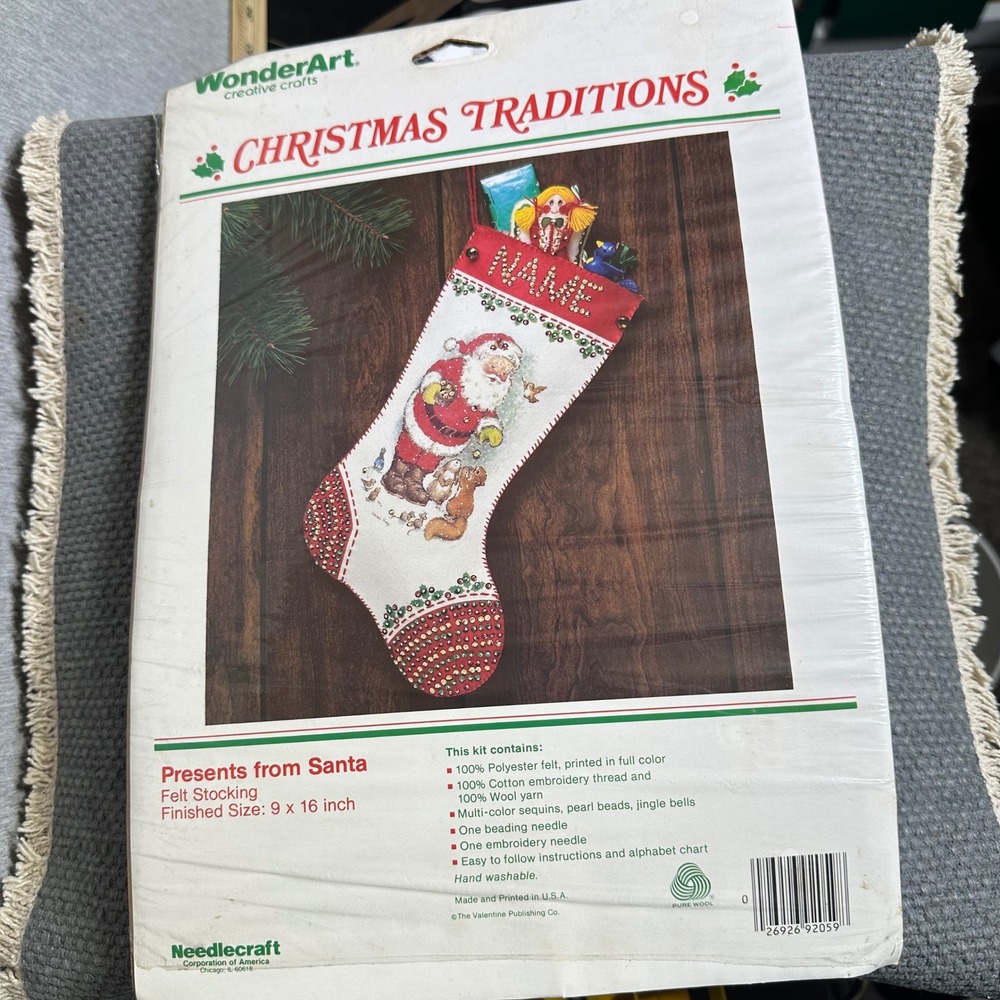 New Vintage WonderArt Felt Christmas Stocking Kit #2059 Presents From Santa